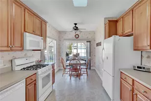 3 Louden Loop, Mount Sinai, NY 11766 - Photo 17