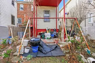 3330 Eastchester Rd, Bronx, NY 10469 - Photo 33