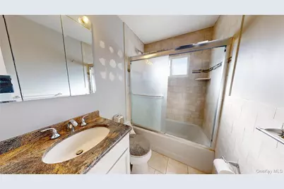 8 Pleasant Avenue, Farmingdale, NY 11735 - Photo 17