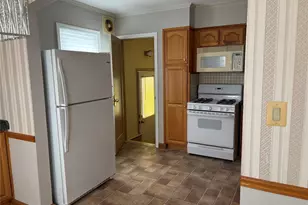 1041 Mosefan St, Franklin Square, NY 11010 - Photo 19