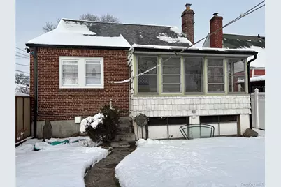 1041 Mosefan Street, Franklin Square, NY 11010 - Photo 39