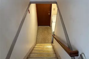 1041 Mosefan St, Franklin Square, NY 11010 - Photo 31