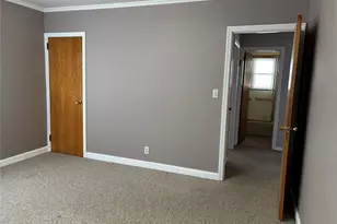 1041 Mosefan St, Franklin Square, NY 11010 - Photo 11