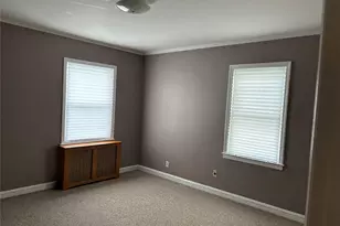 1041 Mosefan St, Franklin Square, NY 11010 - Photo 9