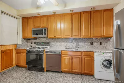 19-13 21st Road, Astoria, NY 11105 - Photo 5