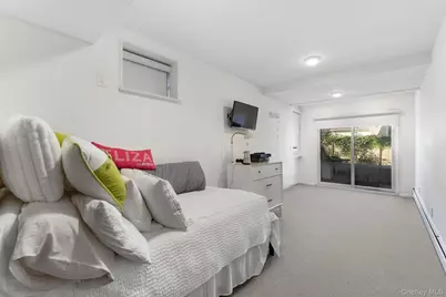 29 Dobbs Terrace, Scarsdale, NY 10583 - Photo 25