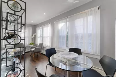 29 Dobbs Terrace, Scarsdale, NY 10583 - Photo 7