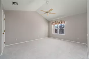 1804 Willow Pond Dr, Riverhead, NY 11901 - Photo 13