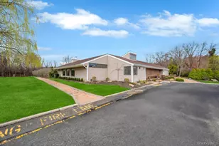 2 W Pond Ct, Smithtown, NY 11787 - Photo 29