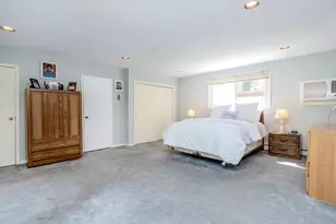 2 Stonytown Rd, Manhasset, NY 11030 - Photo 19