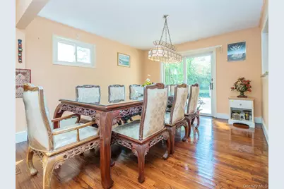 2 Stonytown Road, Manhasset, NY 11030 - Photo 13