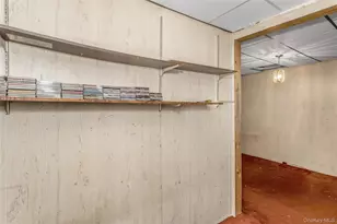 103-41 101st St, Ozone Park, NY 11417 - Photo 15