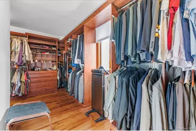 22 Lake Road, Great Neck, NY 11020 - Photo 19