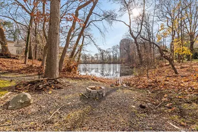 22 Lake Road, Great Neck, NY 11020 - Photo 37