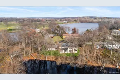 22 Lake Road, Great Neck, NY 11020 - Photo 39