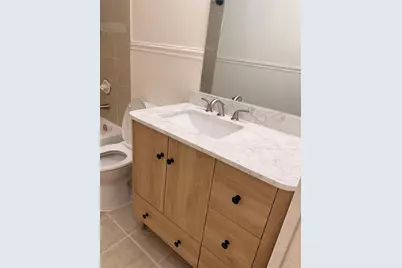 549 Blue Point Road, Farmingville, NY 11738 - Photo 7