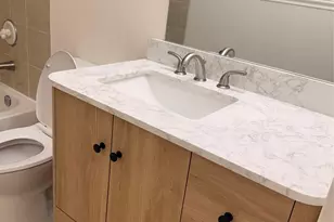 549 Blue Point Rd, Farmingville, NY 11738 - Photo 7