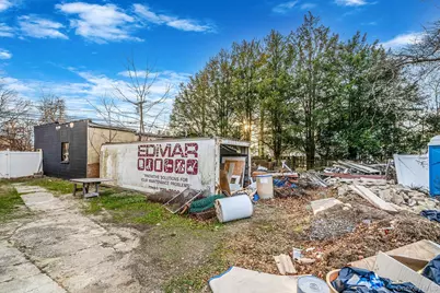 45 Redington Street, Bay Shore, NY 11706 - Photo 31