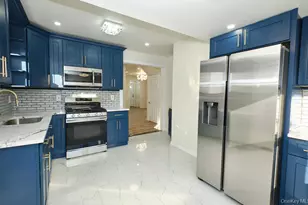 241-20 83rd Ave, Bellerose, NY 11426 - Photo 7