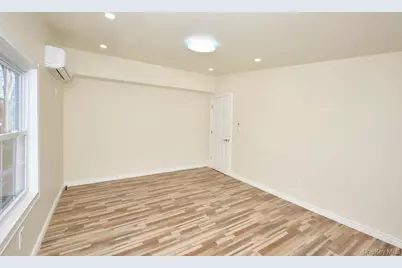 24120 83rd Avenue, Bellerose, NY 11426 - Photo 21