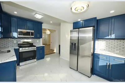 24120 83rd Avenue, Bellerose, NY 11426 - Photo 13