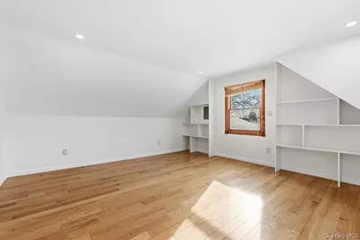 85 Briarcliff Road, Westbury, NY 11590 - Photo 25