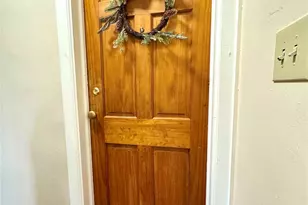 31-26 Buell St, East Elmhurst, NY 11369 - Photo 17