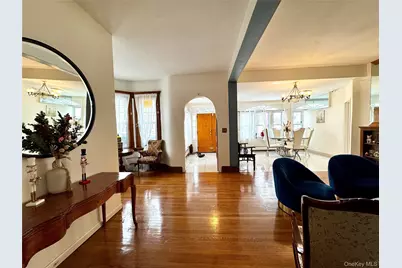 31-26 Buell Street, East Elmhurst, NY 11369 - Photo 7