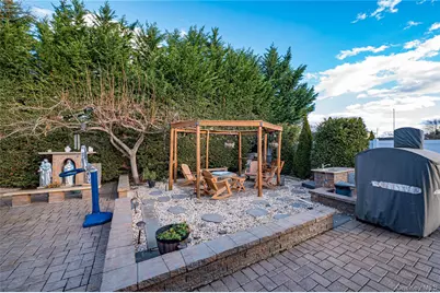 37 W 10th Street, Deer Park, NY 11729 - Photo 21