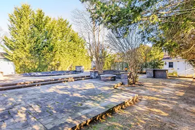 2181 Hortense Avenue, Seaford, NY 11783 - Photo 27