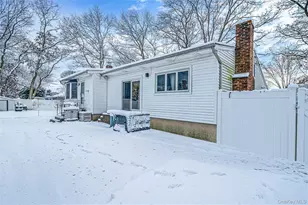 1277 Hummel Ave, Holbrook, NY 11741 - Photo 35