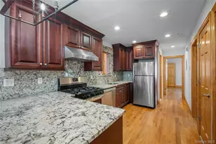 17-34 149th St, Whitestone, NY 11357 - Photo 9