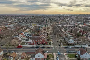 116-01 221st St, Cambria Heights, NY 11411 - Photo 11