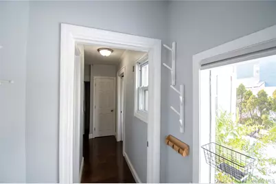 25 Hillside Avenue #1, Rockville Centre, NY 11570 - Photo 19