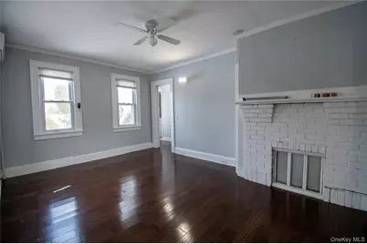 25 Hillside Avenue #1, Rockville Centre, NY 11570 - Photo 5