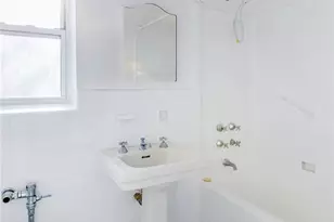 474 W 238th St, Bronx, NY 10463 - Photo 7