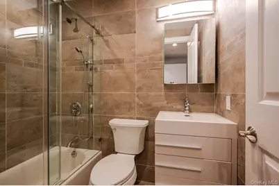 661 W Broadway #402, Long Beach, NY 11561 - Photo 13