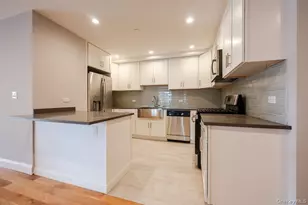 661 W Broadway, Long Beach, NY 11561 - Photo 7