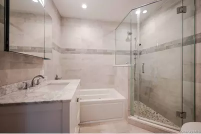 661 W Broadway #402, Long Beach, NY 11561 - Photo 11