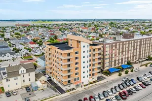 661 W Broadway, Long Beach, NY 11561 - Photo 23