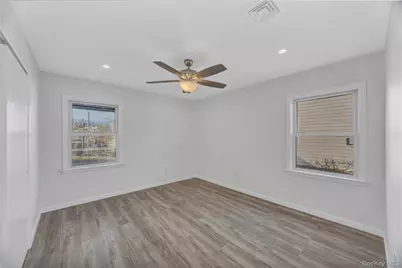 170 5th Street, Hicksville, NY 11801 - Photo 11