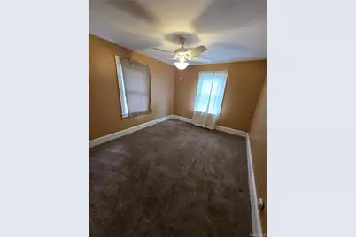 121 4th Street, Hicksville, NY 11801 - Photo 3