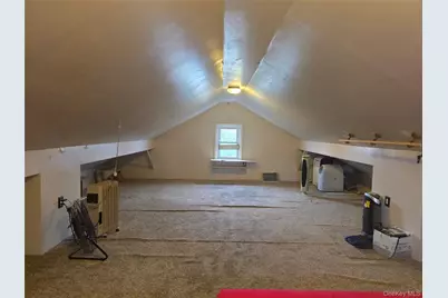 121 4th Street, Hicksville, NY 11801 - Photo 9