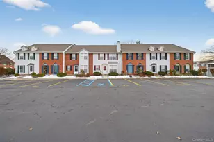 25 Moore Ln, Washingtonville, NY 10992 - Photo 3