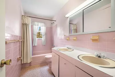 705 Ardsley Road, Scarsdale, NY 10583 - Photo 11