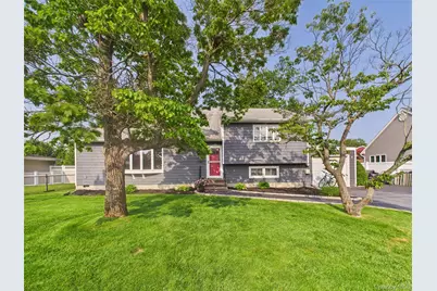 554 S 8th Street, Lindenhurst, NY 11757 - Photo 1