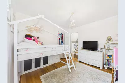 554 S 8th Street, Lindenhurst, NY 11757 - Photo 13