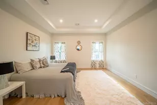 60 Ramble Ln, Levittown, NY 11756 - Photo 25