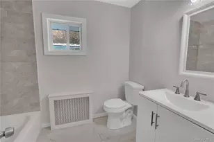 820 Jefferson St, Baldwin, NY 11510 - Photo 11