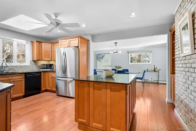 60 Overhill Road, New Rochelle, NY 10804 - Photo 19